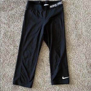 Nike Pro Cropped Legging